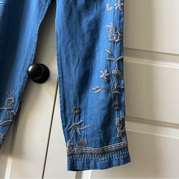 NWT Johnny Was Biya Aventura Embroidered Cargo Denim Pants size 6 - Picture 10 of 16